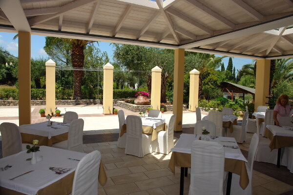 Art Hotel Debono
