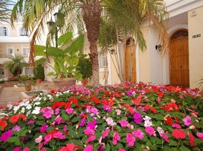 Aloha Gardens