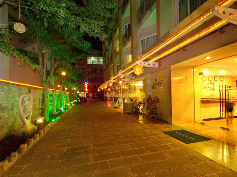 Luxury Nha Trang Hotel