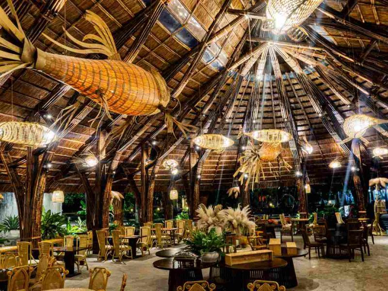 The Light Hotel & Resort