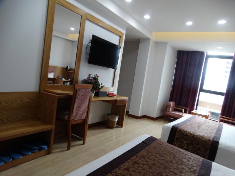 Happy Light Hotel (ex. Happy Light Central Nha Trang)