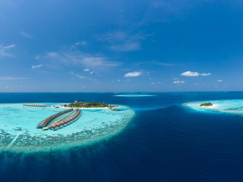 Outrigger Maldives Maafushivaru