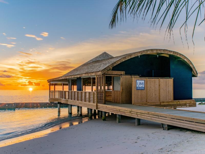 Outrigger Maldives Maafushivaru