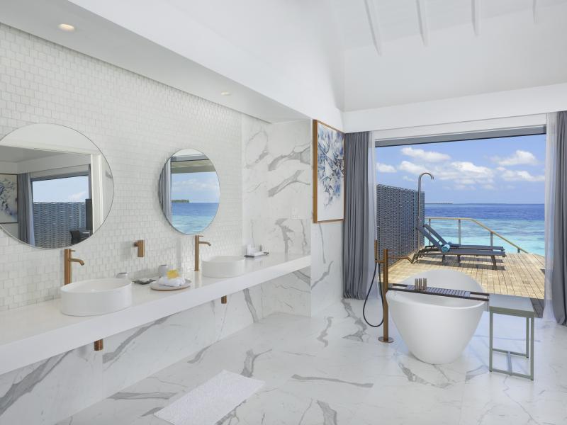 Outrigger Maldives Maafushivaru