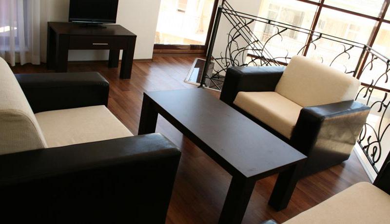 Camelot Residence