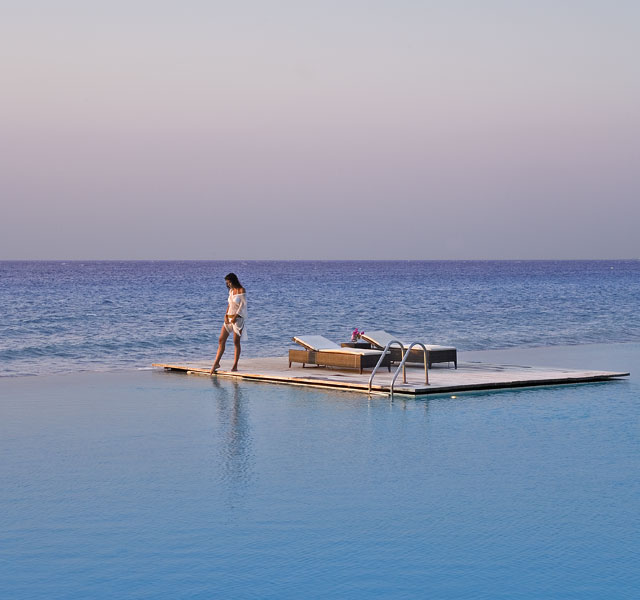 Miramare Park Suites & Villas