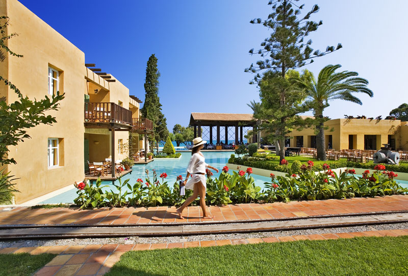 Miramare Park Suites & Villas