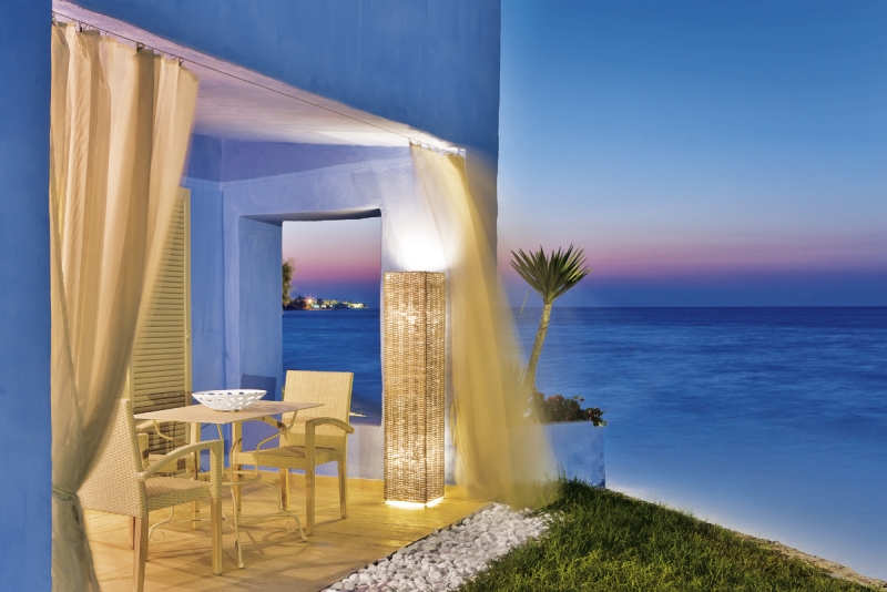 Miramare Park Suites & Villas