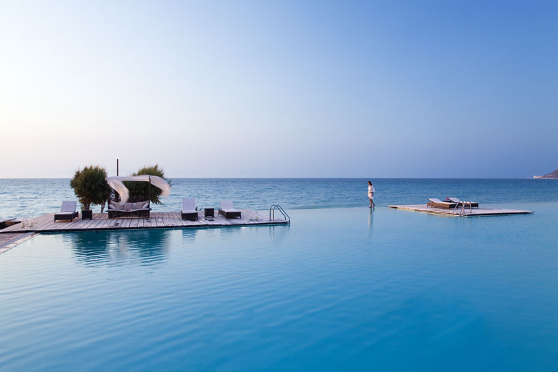 Miramare Park Suites & Villas