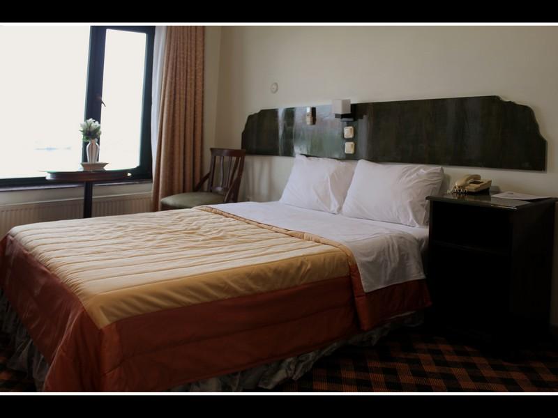 Airport Inn Hotel