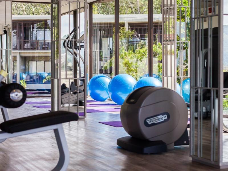 Pullman Phuket Arcadia Naithon Beach