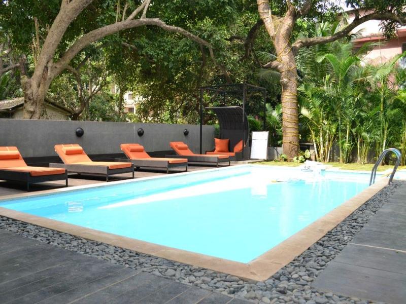16 Degrees North Baga