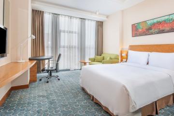 Отель Holiday Inn Express Beijing Huacai Китай, Пекин, фото 25