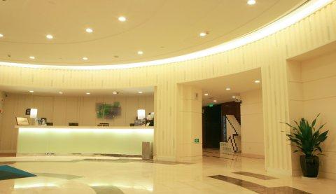 Holiday Inn Express Shanghai Jinqiao Central