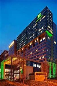 Holiday Inn Shanghai West