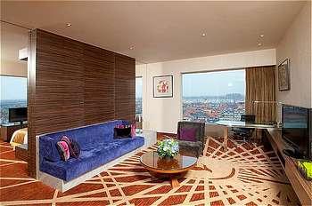 Holiday Inn Shanghai West