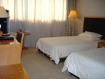 Holiday Inn Express Shanghai Zhenping by IHG