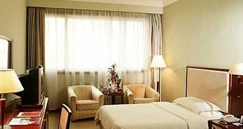 Holiday Inn Express Shanghai Zhenping by IHG