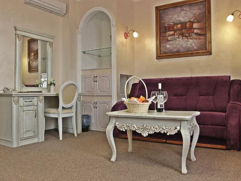 Империал 2011