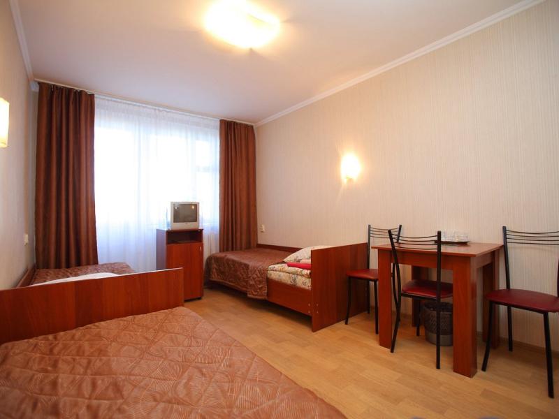 Островок (ул. Бухарестская)