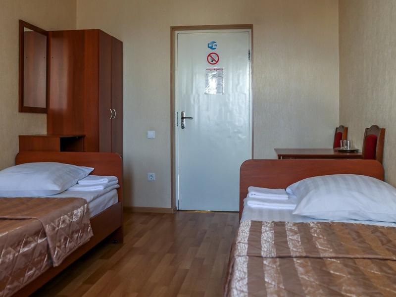 Островок (ул. Бухарестская)