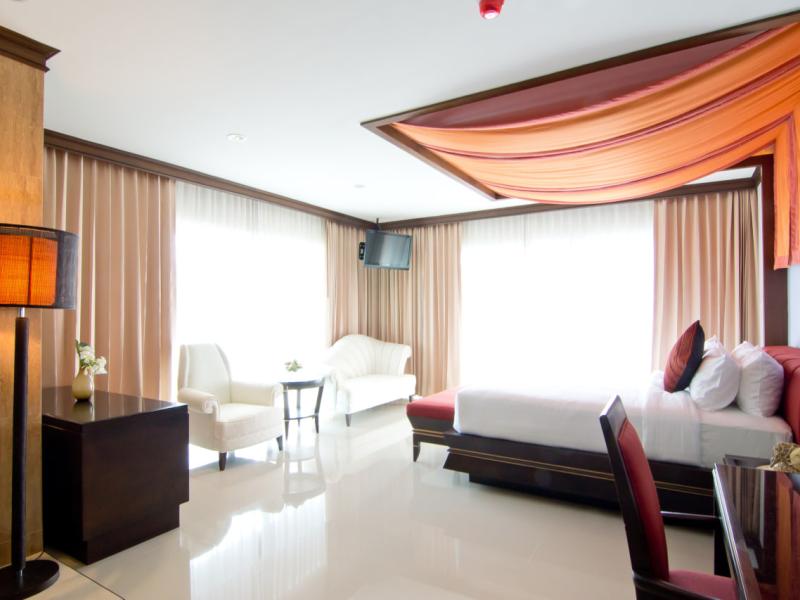 Welcome World Beach Resort & Spa