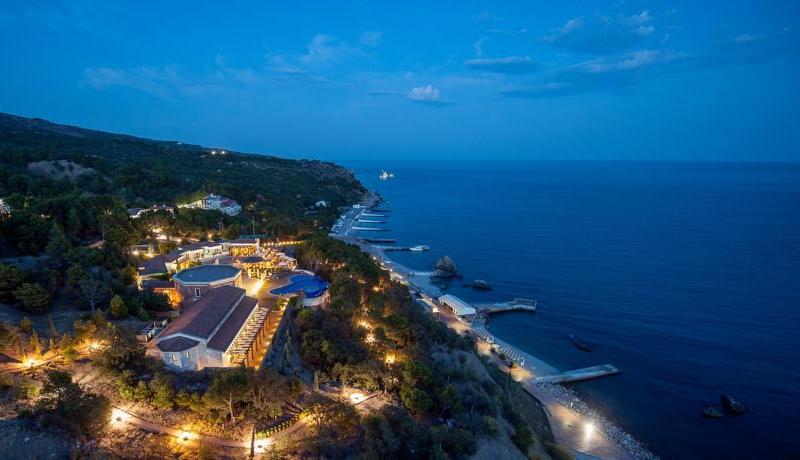 Крымский бриз Hotel & Villas