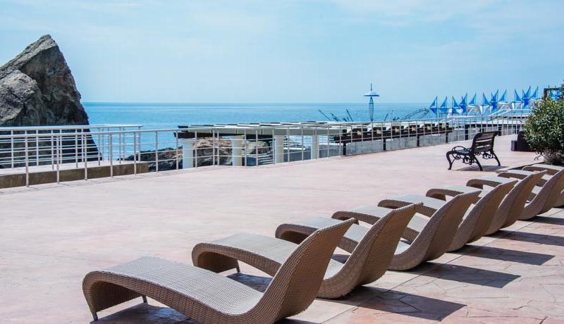 Крымский бриз Hotel & Villas