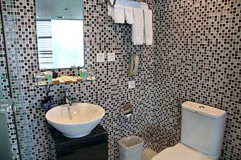 Qianyuan International Business Hotel