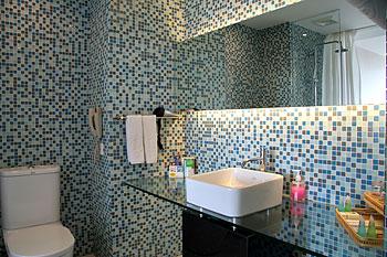 Qianyuan International Business Hotel