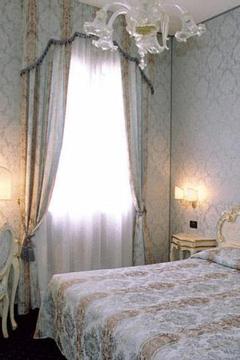 Отель Carlton On The Grand Canal Италия, Венеция, фото 11