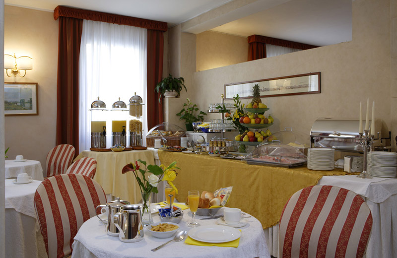 Carlton On The Grand Canal