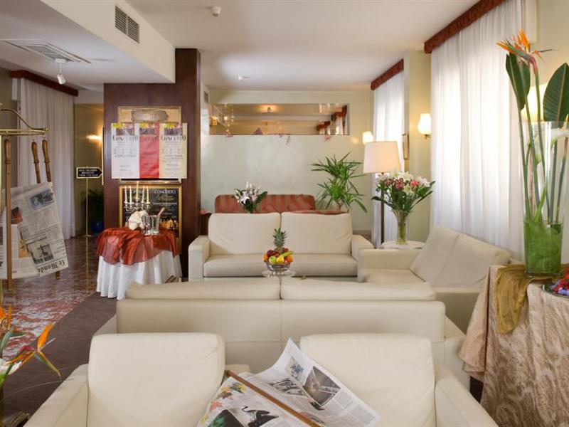 Carlton On The Grand Canal