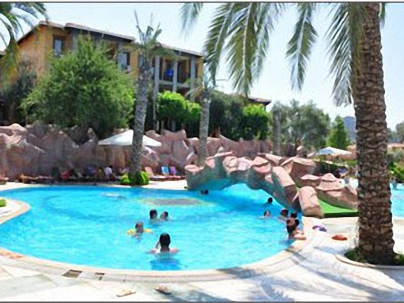 Holiday & Leisure Club