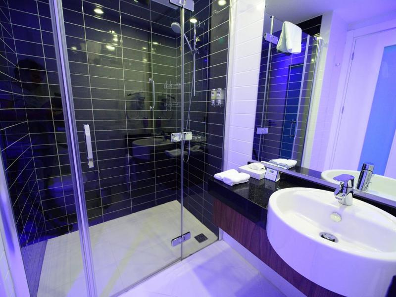 Holiday Inn Express Altunizade
