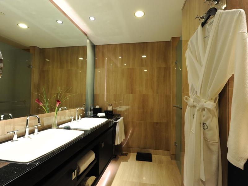 Sofitel Abu Dhabi Corniche