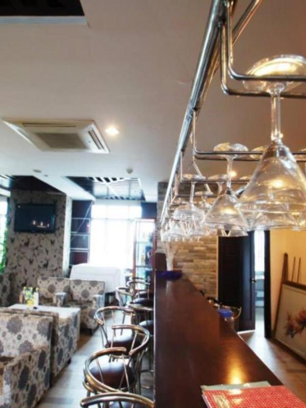 Kaya Hotel