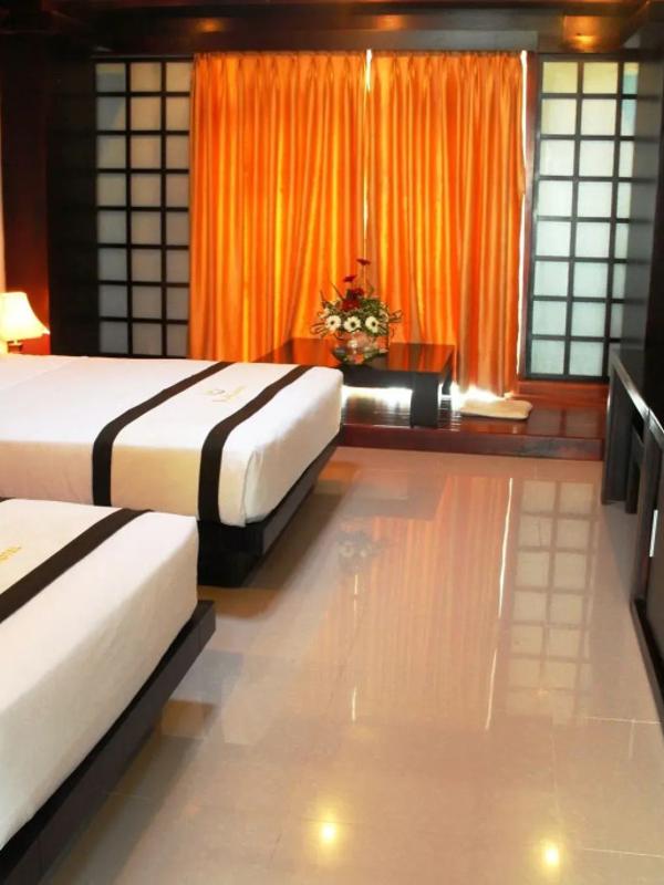 Kaya Hotel