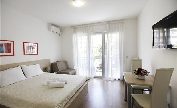 House Star - TUI Exclusive