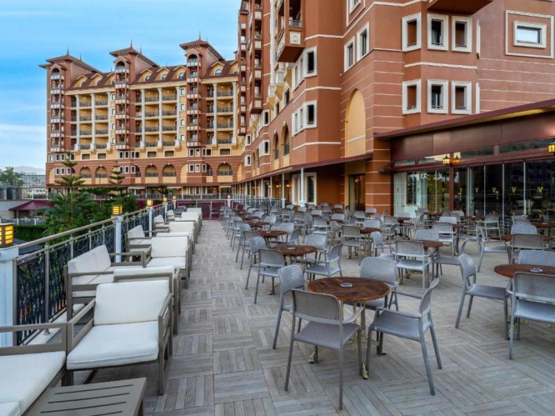 Villa Side Residence