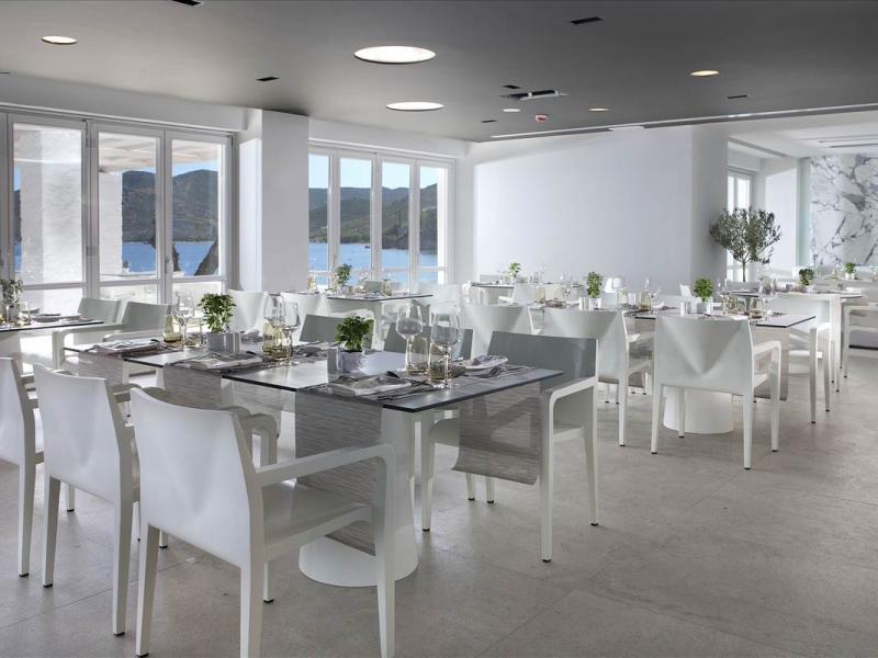 Patmos Aktis Suites and Spa Hotel