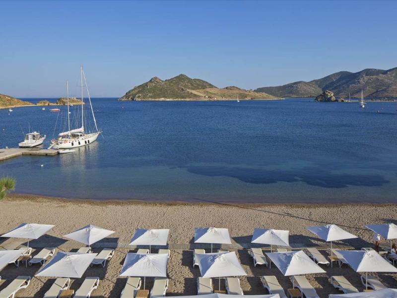 Patmos Aktis Suites and Spa Hotel