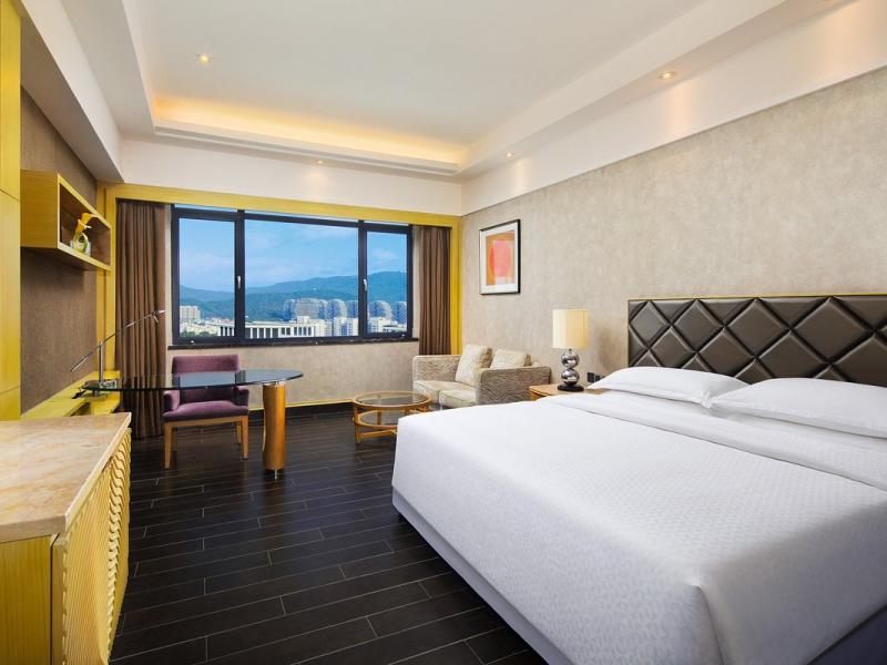 Four Points by Sheraton Hainan