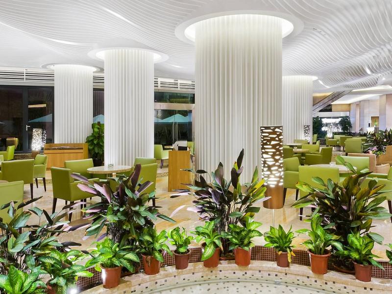 Four Points by Sheraton Hainan