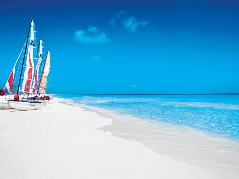 Memories Paraiso Beach Resort