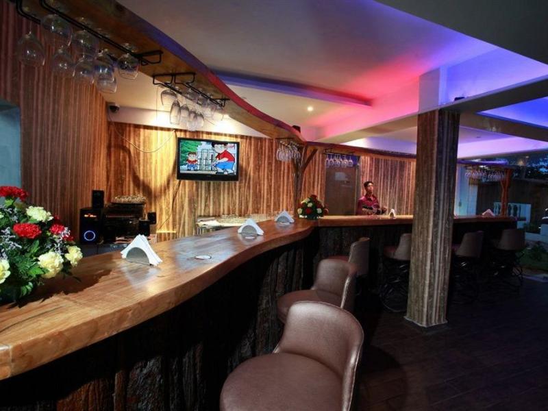 Lucky Star Hotel