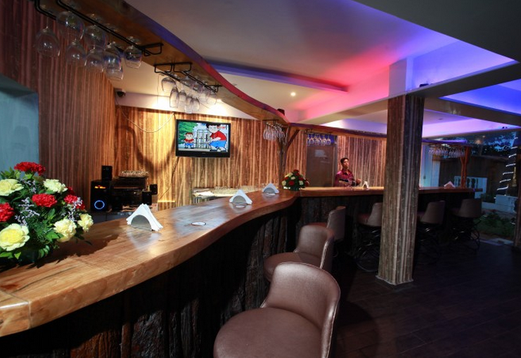 Lucky Star Hotel
