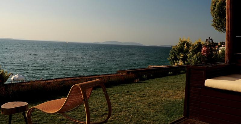 Ceshme Plus Hotel and Beach