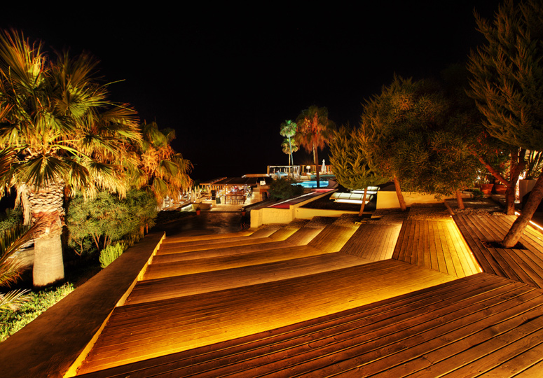 Ceshme Plus Hotel and Beach