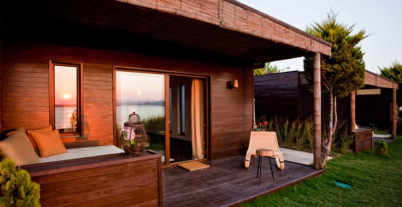 Ceshme Plus Hotel and Beach